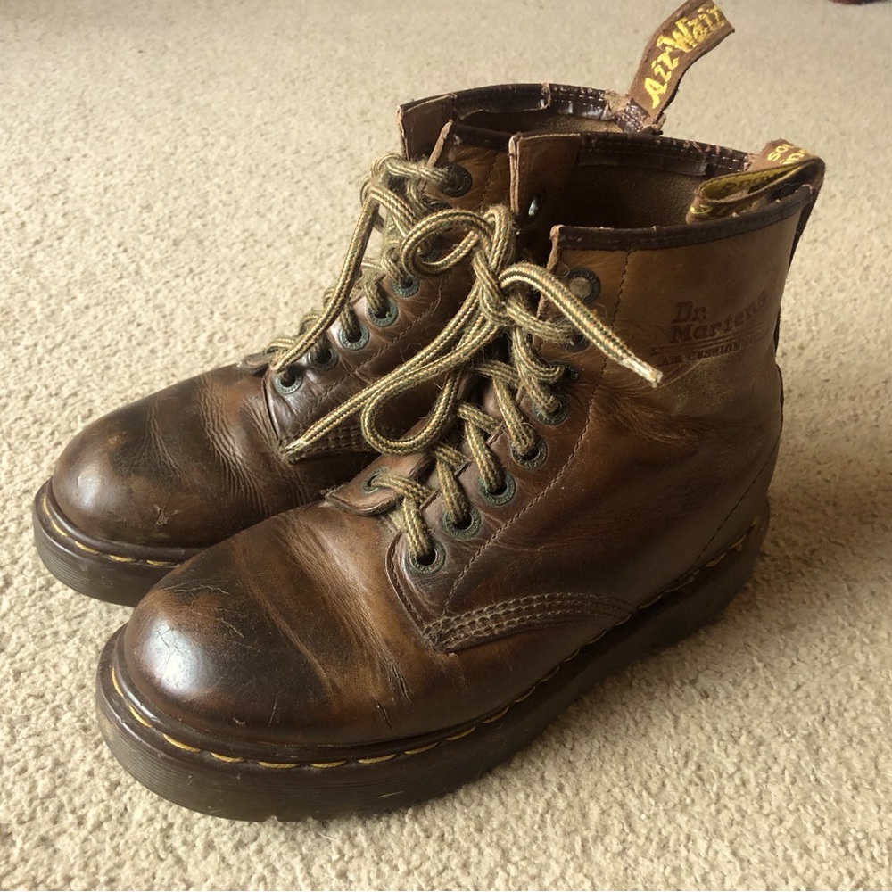 90’s Dr. Martins lace-up leather boot.